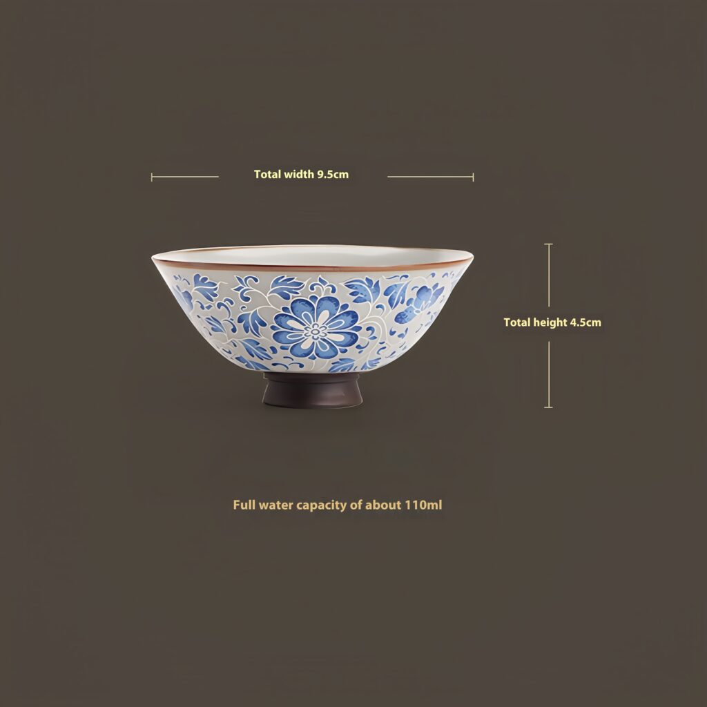 The total width is 9.5cm, the total height is 4.5cm, and the full water capacity is about 110ml