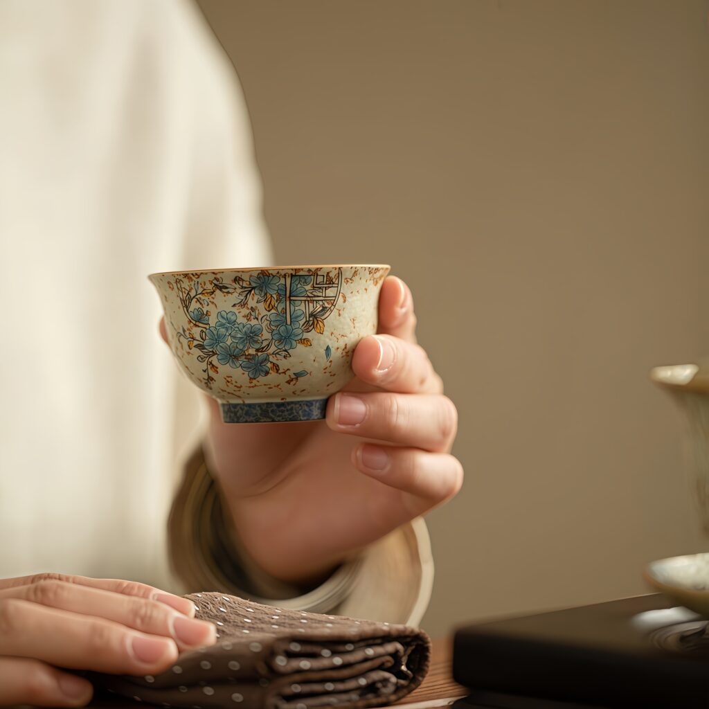 O1CN01MwRqeo2Jaf6Vnyph2 2217662179438 0 cib