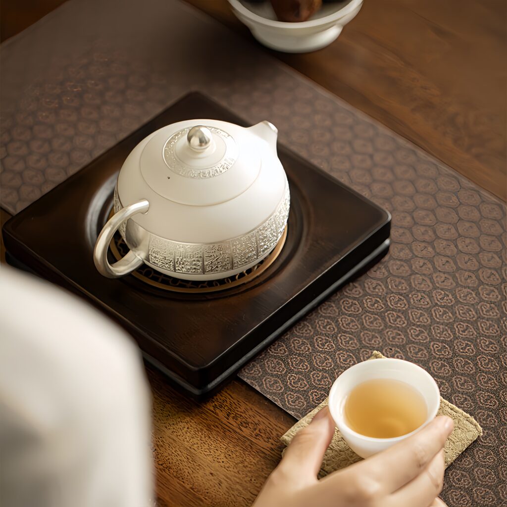 O1CN01N59tFQ2Jaf27gUIho 2217662179438 0 cib