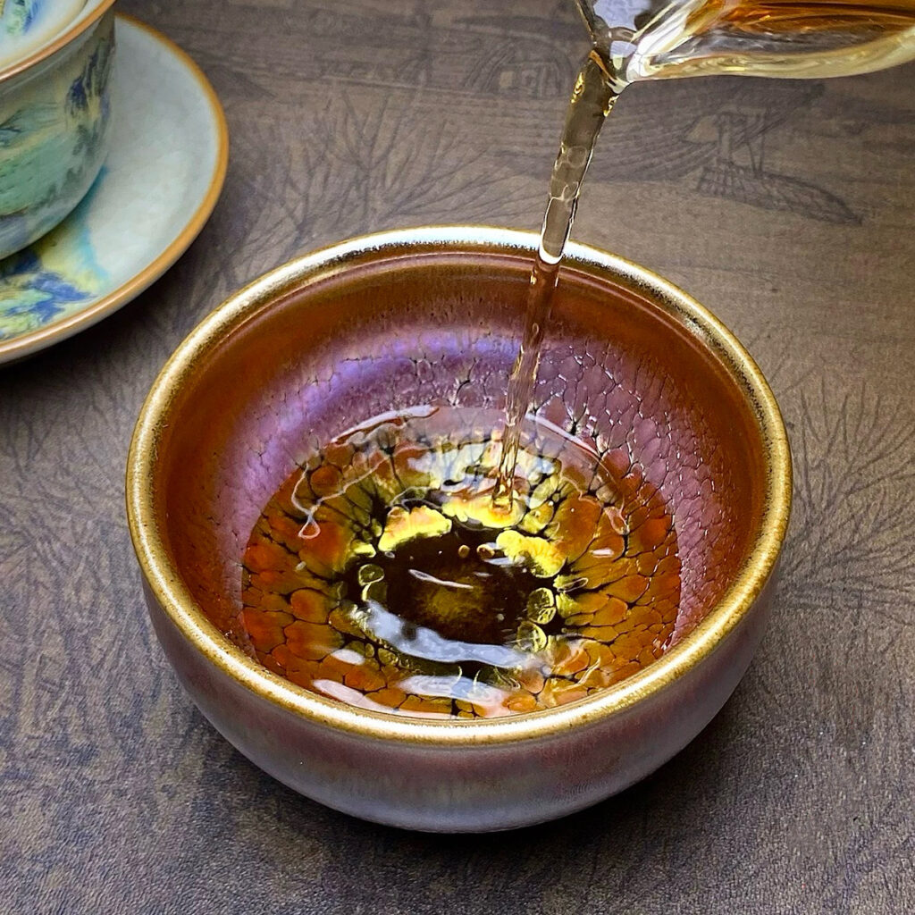 O1CN01W9r8rv2EQWCqyMqed 2217633868739 0 cib