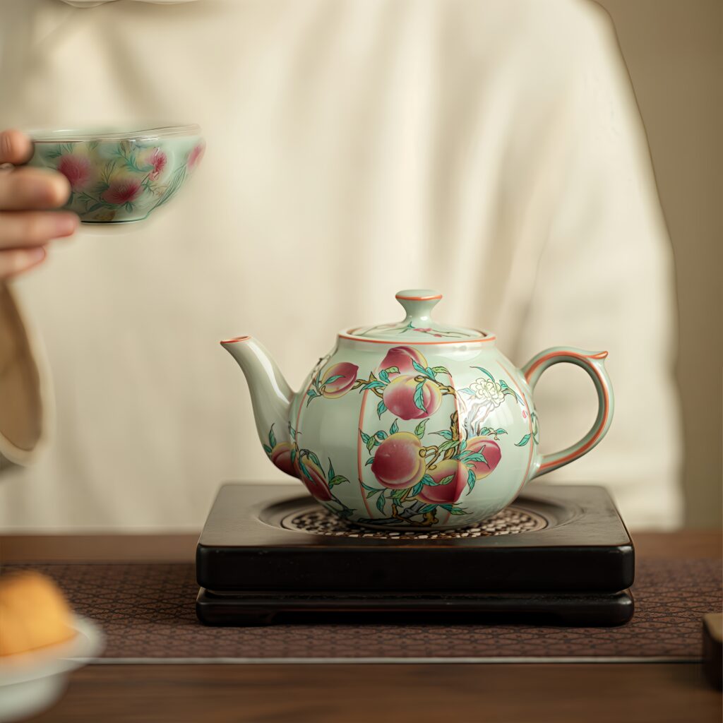 Tianqing Ru Kiln Nine Peach Painted Teapot 3 O1CN01lZWevb2Jaf64NYJBU 2217662179438 0 cib