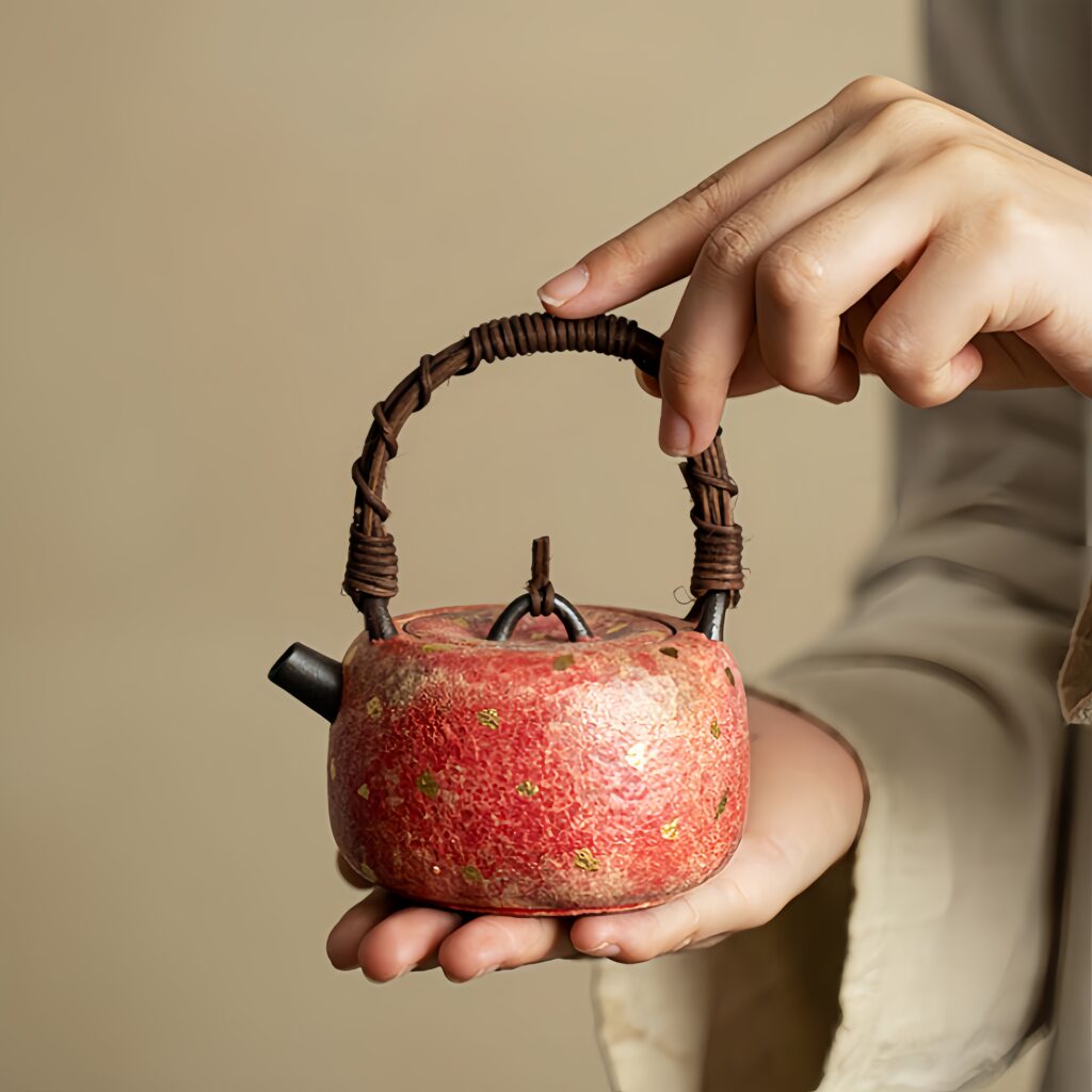 Teacup: ceramic teacup, glass teacup, Jianzhan teacup, host cup, tea set Teapot: purple clay teapot, ceramic teapot, cast iron teapot, glass teapot, portable teapot Purple clay: original ore purple clay teapot, handmade purple clay teapot, red clay purple clay teapot, purple clay tea pet, purple clay tea tray