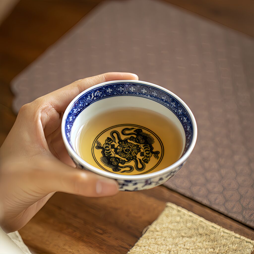 Blue and white lotus tea cup, master's cup, tea tasting cup, Pu erh cup, ceramic tea cup