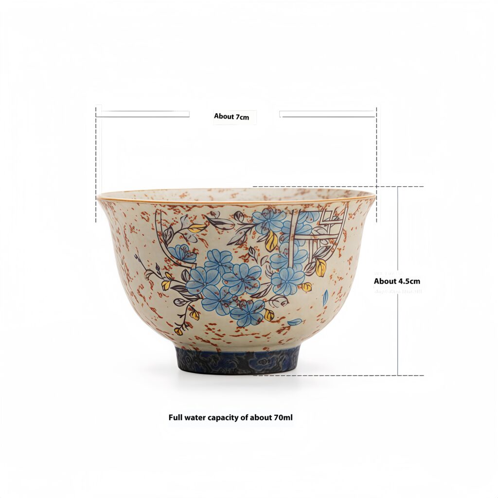 Blue and white flint, red window flower, gold painted cloud tripod cup 6 Overall: diameter about 7x height about 4.5cm, capacity: full water capacity about 70ml