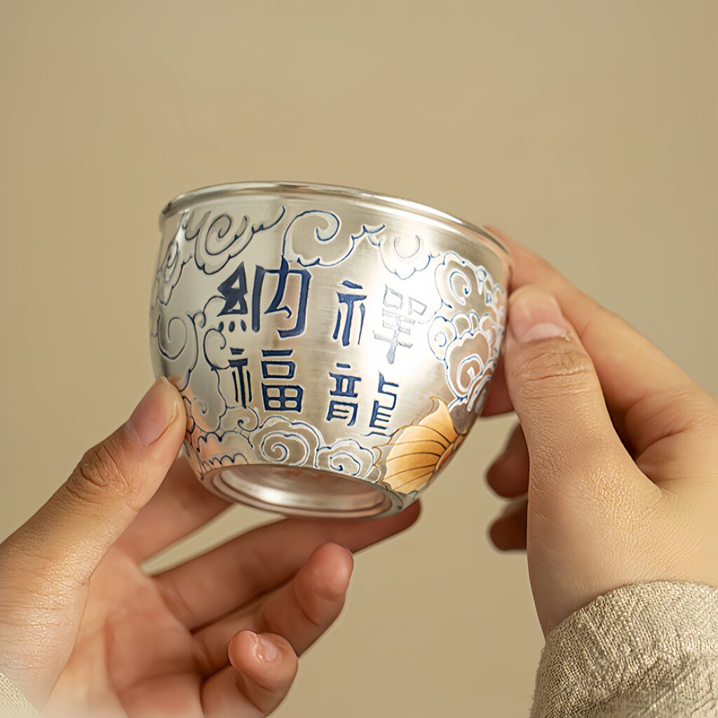 O1CN01vjFTjR2Jaf1P0aKlV 2217662179438 0 cib